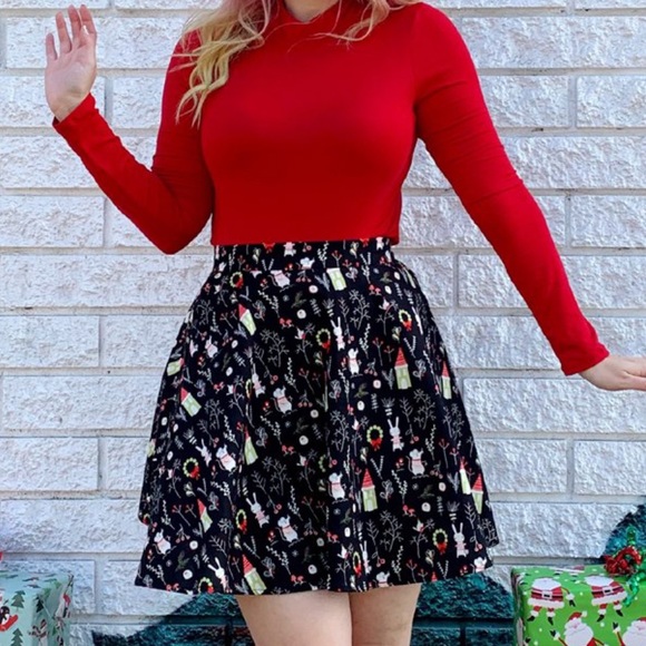 Host Pick (x2) 🎉 NWT X-Mas Skirt🎄 - Picture 1 of 8